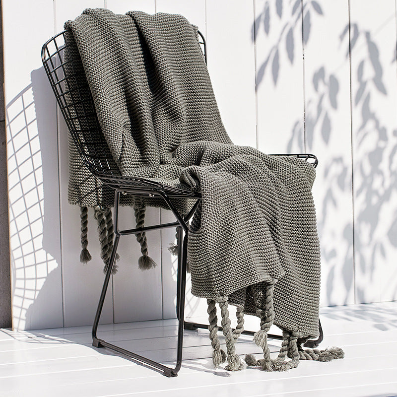 Solid Color Nordic Knitted Blanket – Sofa & Office Throw with Tassels